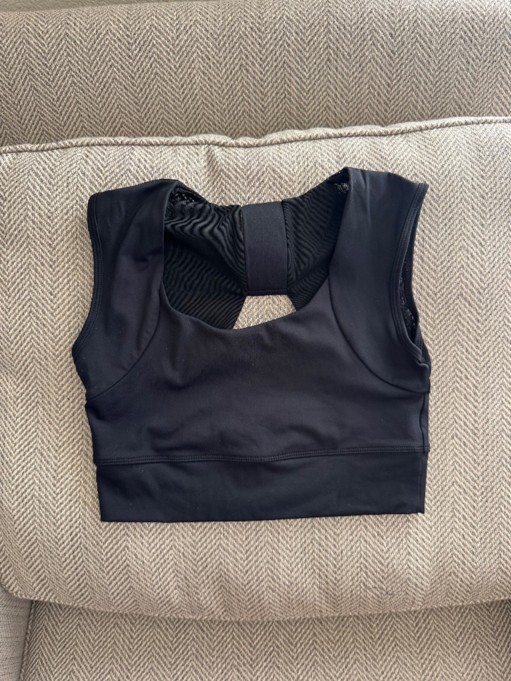 Forme Power Bra Obsidian Black Large - gently worn only a few times!